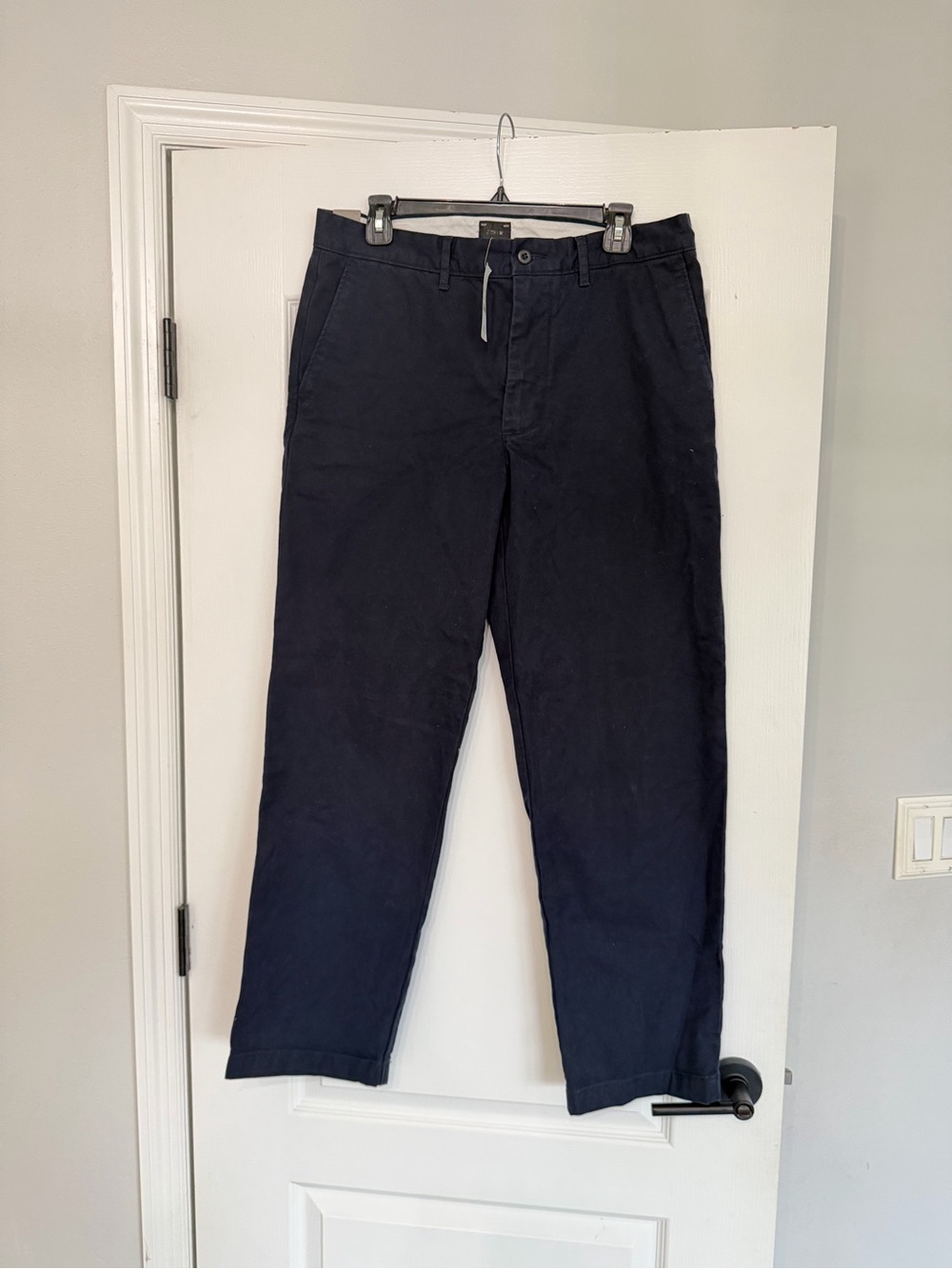 NWT J CREW Classic Men's Navy Chinos